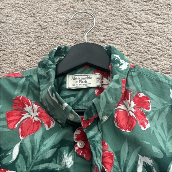 Abercrombie Short Sleeve Button Down - Picture 3 of 4
